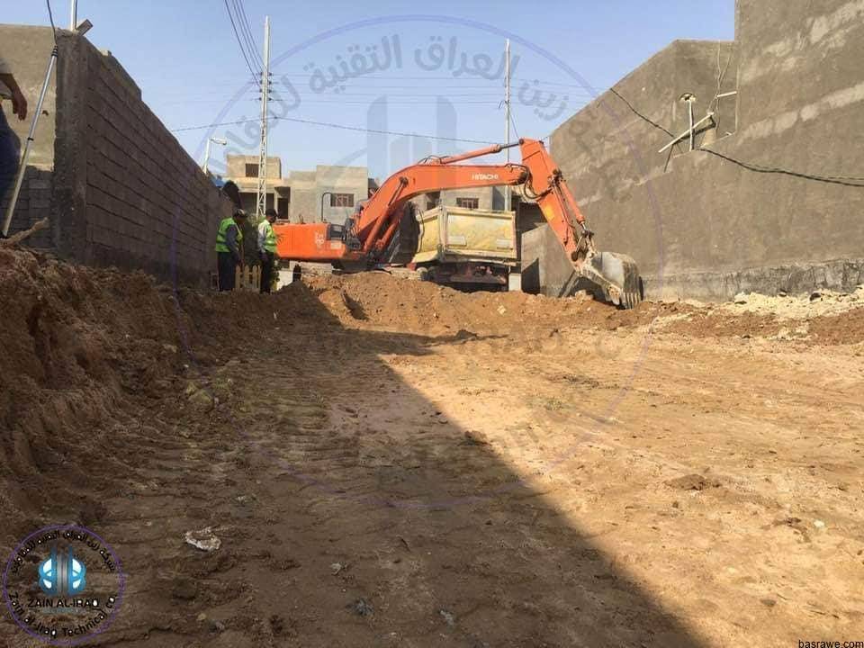 انطلاق اعمال مشروع البنى التحتية لمجمع الرحاب السكني قرب جسر الكزيزة في البصرة .