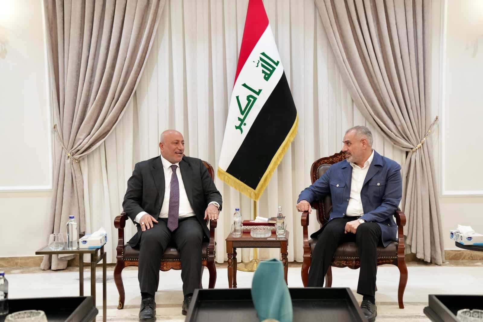 8234d795 ea51 4b26 817e d0309fef2883