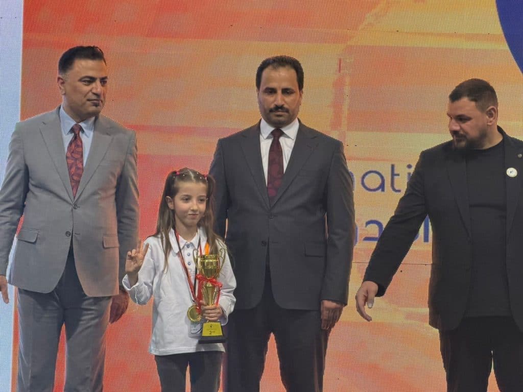 000d88c2 e930 4104 9c78 5dd73fa8f197