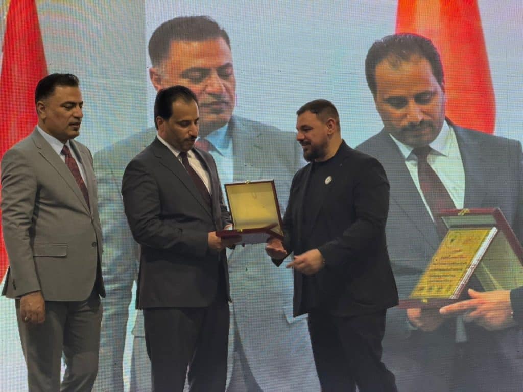 8f37e397 e660 4530 8957 aa2d290f42ee