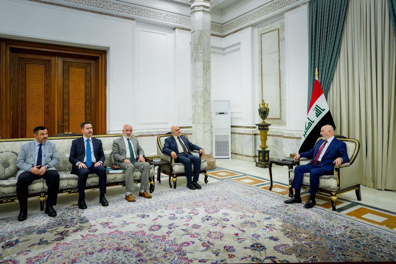 f1d08b30 9efc 4bb4 b115 5dca8c463af6