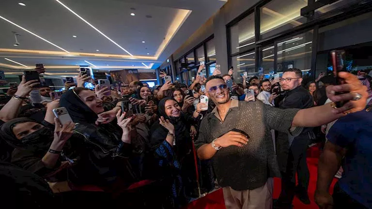 23 صورة من العرض الخاص لفيلم "أسد" بحضور محمد رمضان في السعودية