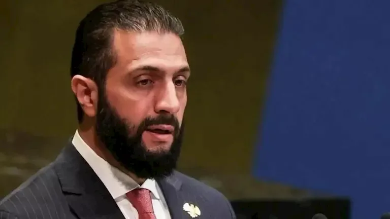 أزمة والد الرئيس السوري في دير الزور: من "الزلة" إلى الاعتذار الكامل