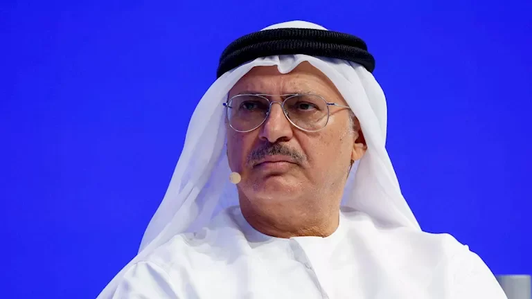 أنور قرقاش: الإمارات تملك القدرة على مواجهة التحديات بثقة وثبات