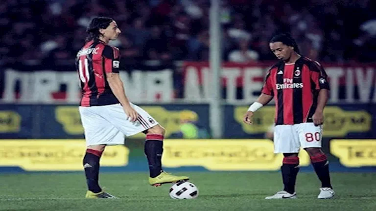 إبراهيموفيتش ورونالدينيو ضمن نجوم باريس في نهائي دوري الأبطال 1 إبراهيموفيتش ورونالدينيو ضمن نجوم باريس في نهائي دوري الأبطال