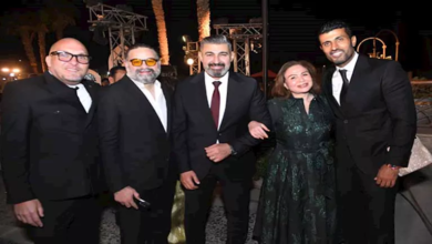"إدوارد يعبّر عن سعادته بعد زفاف نجله ماركو: أجمل لحظة لأي أب"