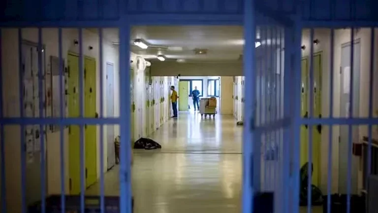 اتهامات بتعذيب وإذلال سجناء في سجن بافاري بألمانيا