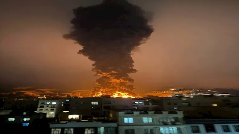 الجيش الأمريكي يستهدف وحدة إطلاق مسيرات في تصعيد جديد بالأرض