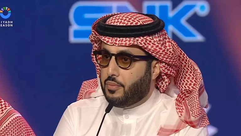 تركي آل الشيخ يدعم فيلم "صقر وكناريا" ويؤكد: "الفيلم يستحق"