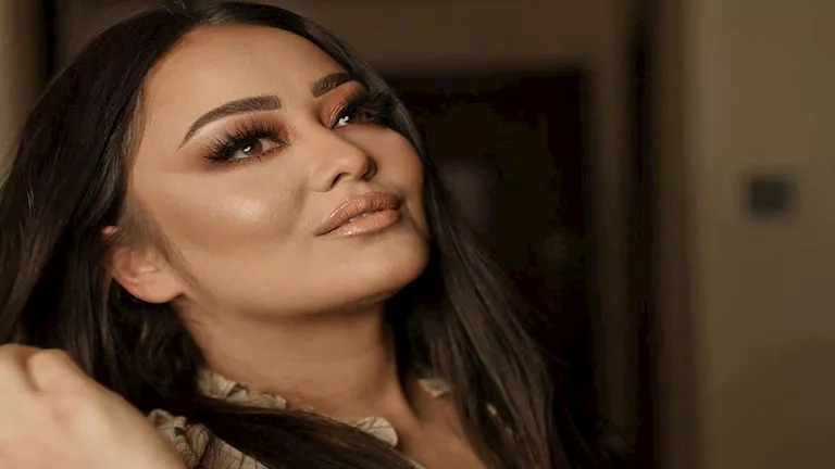 "راندا البحيري تطلب الدعاء بعد معاناتها من تعب شديد وحقن يومية"