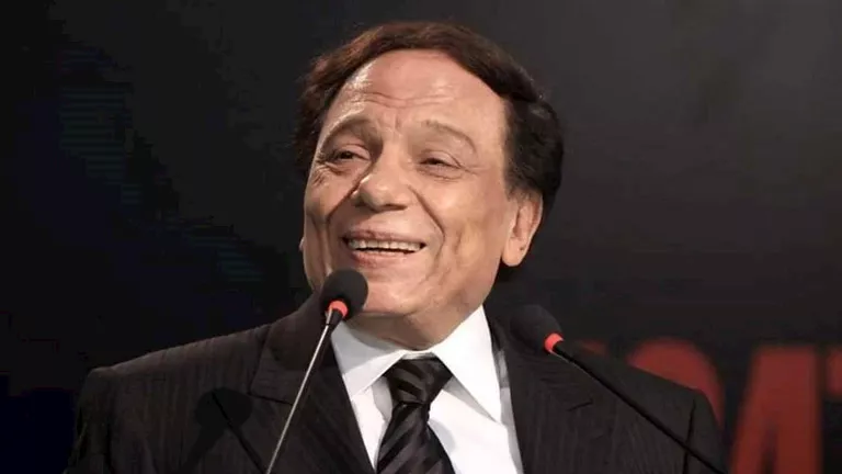 محمد إمام يحتفل بعيد ميلاد الزعيم الـ86 ونجوم الفن يتمنون له العمر الطويل
