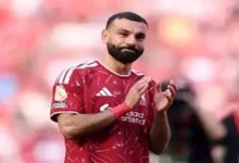 محمد صلاح يحقق رقماً قياسياً في عدد بطولاته مع ليفربول