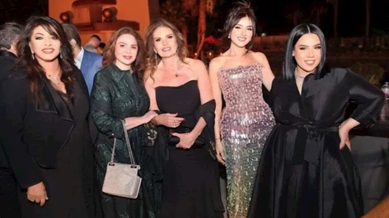 مي عمر تتألق بفستان لامع في حفل زفاف نجل إدوارد: 10 صور مميزة