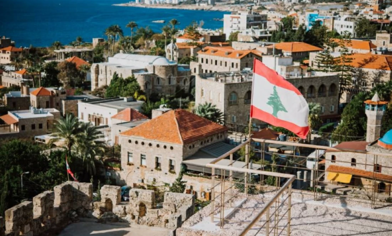 وزير المالية اللبناني يتوقع انكماش الاقتصاد 7% نتيجة الحرب