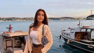 25 صورة لنجمات الفن أمام البحر بملابس صيفية: هنا الزاهد وكارولين عزمي
