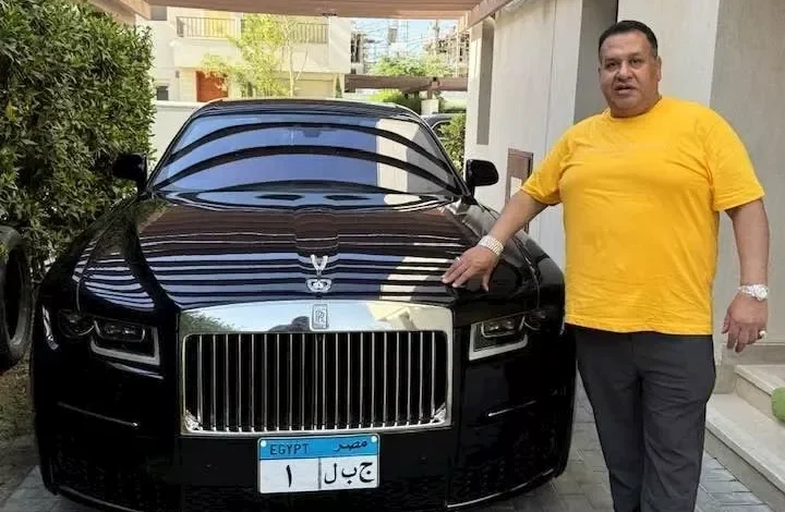 5 سيارات فارهة في أسطول صبري نخنوخ: من رولز رويس إلى فيراري تثير الجدل