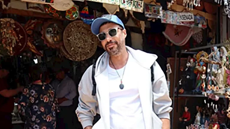 أحمد السعدني يشارك صورًا جديدة بعدسة مايان السيد وتعليقها - صور