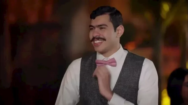 أحمد رمزي يفاجئ جمهوره بفيديو ساخر يجمع نجوم الفن بطريقة مميزة 1 أحمد رمزي يفاجئ جمهوره بفيديو ساخر يجمع نجوم الفن بطريقة مميزة