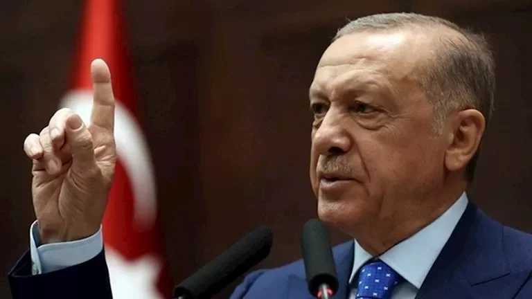 أردوغان: ارتداء الحجاب يُعتبر طبيعياً في تركيا