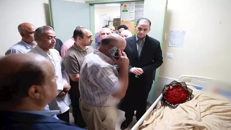 "أسرة طبيبة أسنان شبرا توضح تفاصيل حادثة أثارت الجدل على السوشيال ميديا في 60 ثانية" 1 "أسرة طبيبة أسنان شبرا توضح تفاصيل حادثة أثارت الجدل على السوشيال ميديا في 60 ثانية"