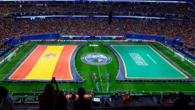 أمير سعودي يعبر عن أمله قبل مباراة منتخب بلاده أمام إسبانيا: "أتمنى ألا تكون نتيجة كبيرة"