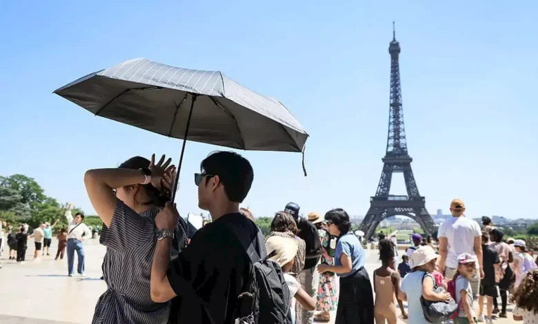 أوروبا تحت حالة تأهب قصوى جراء موجة حر غير مسبوقة تتسبب في وفيات وأضرار كبيرة