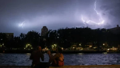 أوروبا تشهد واحدة من أسوأ موجات الحر تاريخياً مع ارتفاع الحرارة近 40 درجة