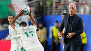 أول تصريح لمدرب الجزائر عقب أحداث مباراة النمسا الدرامية