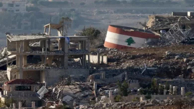 إسرائيل تطالب سكان بلدة جنوب لبنان بالمغادرة في أول تحذير بعد وقف النار