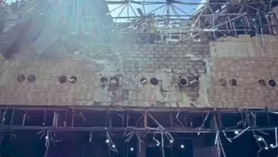 إصابات وأضرار في مطار الكويت بعد الهجوم الإيراني وتعليق الطيران