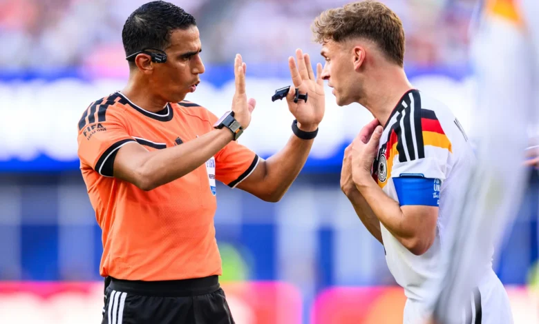 "إعلام ألمانيا يطلق هجوماً حاداً على الحكم المغربي بعد إقصاء 'المانشافت' في مهزلة لا تُصدق"