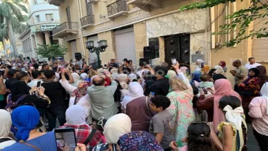 إقبال جماهيري واسع على "شارع الفن" بوسط البلد.. القاهرة تدرس تعميم التجربة