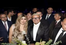 إيمان أبو طالب تتألق في زفاف ابنة شقيق عماد زيادة بحضور عمرو دياب