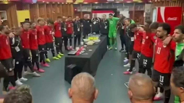 "اتحاد الكرة ينشر فيديو من غرفة لاعبي المنتخب قبل مواجهة نيوزيلندا"