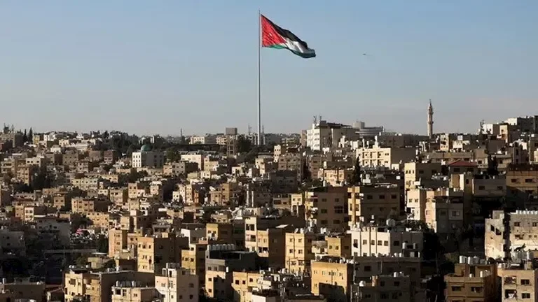 الأردن يوضح أسباب انطلاق صافرات الإنذار صباح اليوم