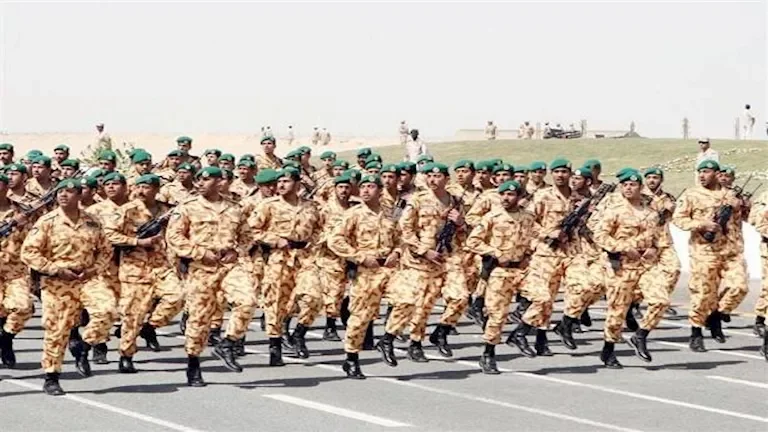 الجيش الكويتي يعلن تصدي الدفاعات الجوية لهجمات صاروخية ومسيرات معادية