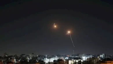 الحرس الثوري الإيراني: استهداف 8 مواقع أمريكية بالصواريخ والمسيّرات في البحرين والكويت