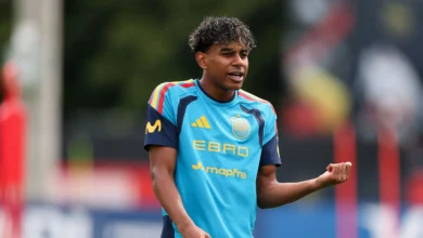 الدعيع يدعو يامال للانتقال إلى الهلال بعد سجدة المونديال