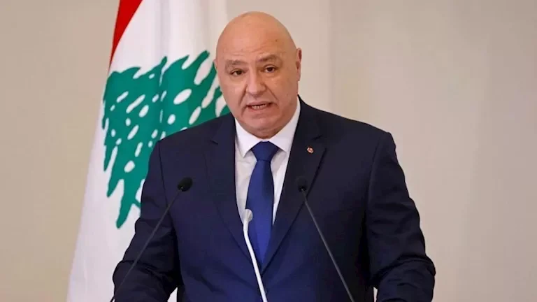 الرئيس اللبناني يؤكد: لن نقبل بتوجيهات إيران في شؤوننا الداخلية