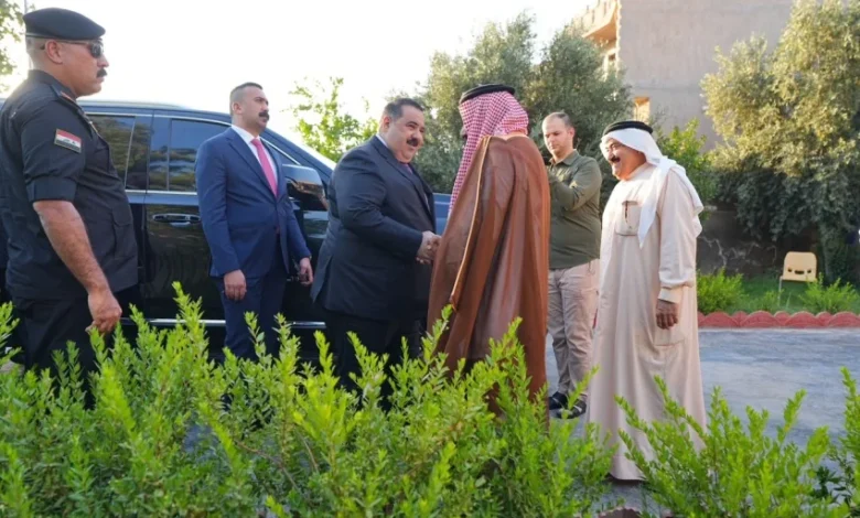 السامرائي يلتقي وجهاء البوعبد العزيز في سامراء ويشدد على أهمية التماسك المجتمعي