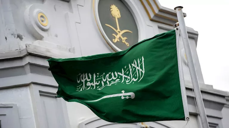 السعودية تؤكد عدم صحة مزاعم استهداف قاعدة الأمير سلطان الجوية بالخرج