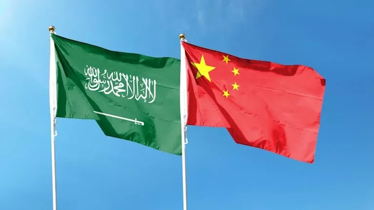 السعودية والصين تتناولان تعزيز التعاون والتطورات الإقليمية