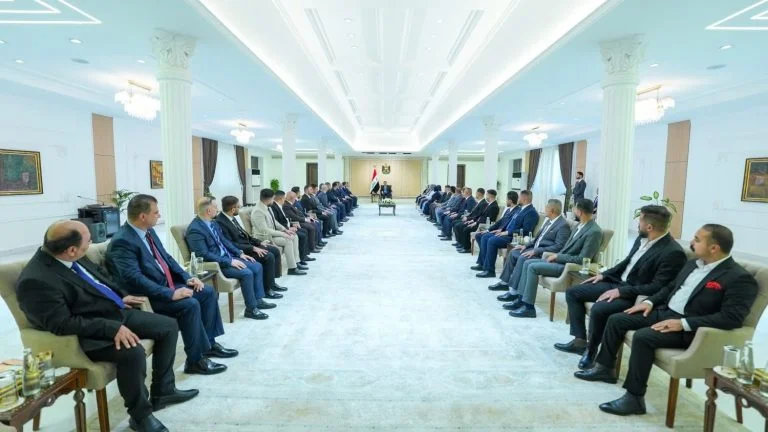 السوداني يؤكد دعم "الإعمار والتنمية" للبرنامج الحكومي وتعزيز خدمة المواطنين