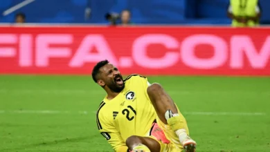 العويس يثير القلق.. هل سيغيب عن مواجهة السعودية وإسبانيا؟