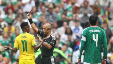 المكسيك تبدأ المونديال بفوز مثير على جنوب أفريقيا