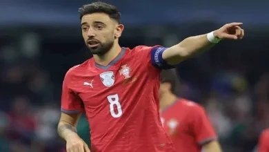 برونو فرنانديز يثير حيرة المعلقين في كأس العالم بسبب النطق الصحيح