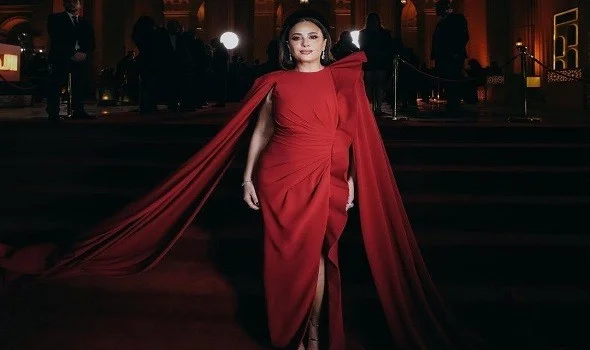 تألق نانسي عجرم بإطلالة رمضانية فاخرة في منافسة الأناقة بـ "Ramadan Premiere" 1 تألق نانسي عجرم بإطلالة رمضانية فاخرة في منافسة الأناقة بـ "Ramadan Premiere"