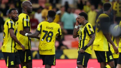 تحركات مثيرة في الميركاتو.. الاتحاد يسعى للتعاقد مع "رئيس الأهلي"!