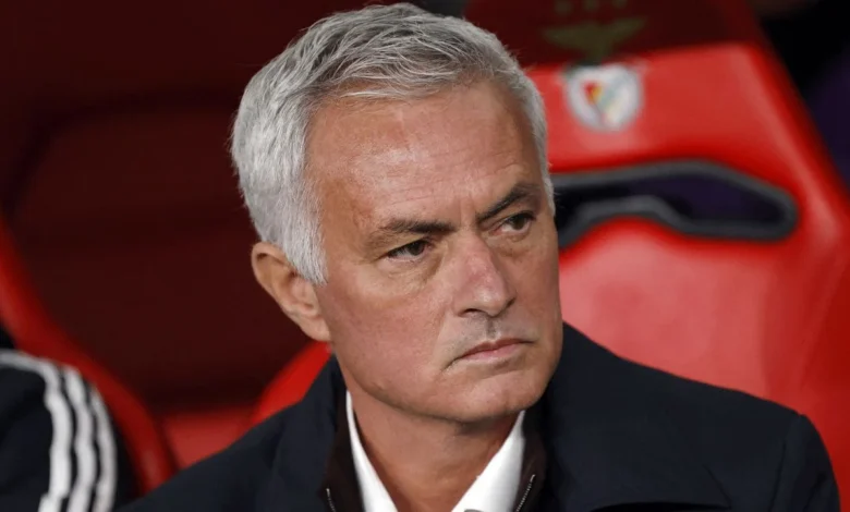 تحول مفاجئ.. مورينيو يتدخل لوقف مغادرة لاعب ريال مدريد