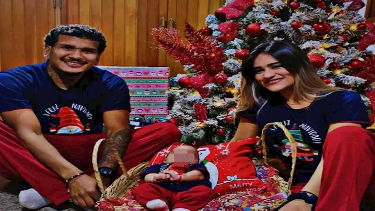 "تفاصيل وفاة زوجة لاعب كرة القدم في زلزال فنزويلا وتأثيرها على عائلته"